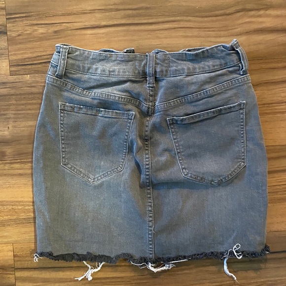 Mini Skirt - Picture 2 of 2